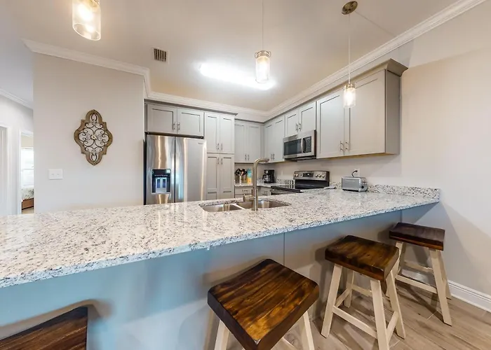 Cotton Creek #1102 Apartment *